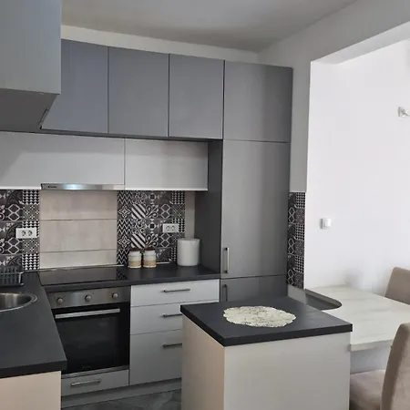 Ljubica With Free Parking Appartement
